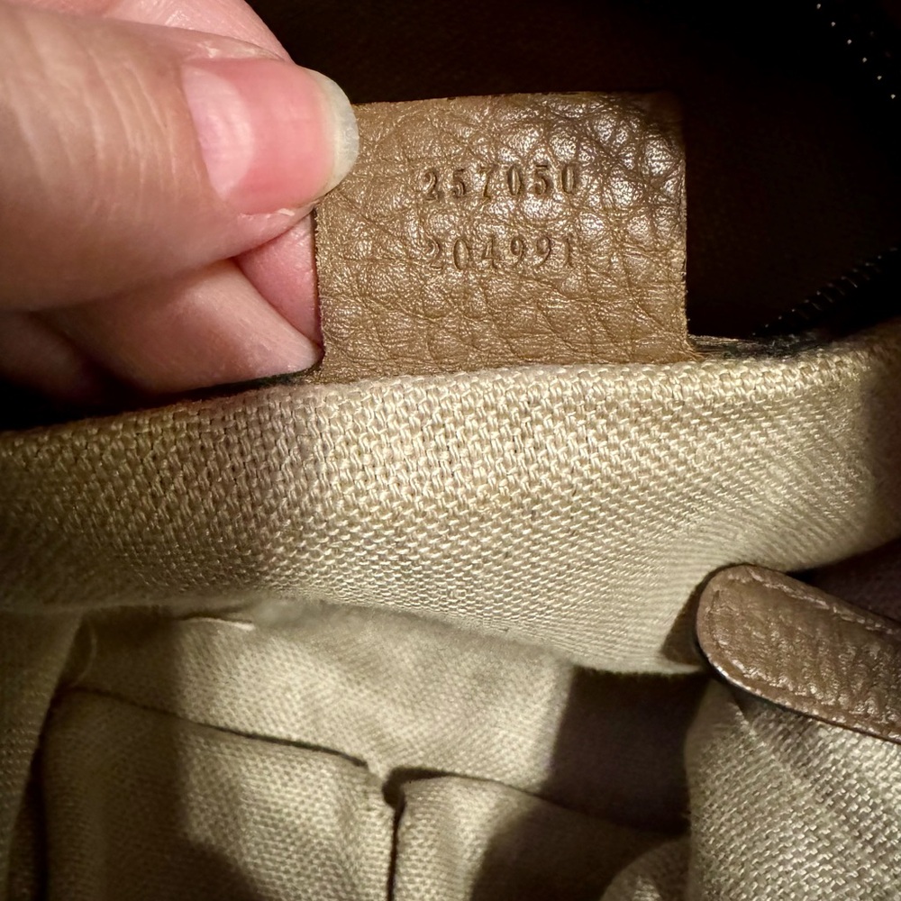 Gucci Brown Python and Leather Greenwich Hobo Bag. - image 5